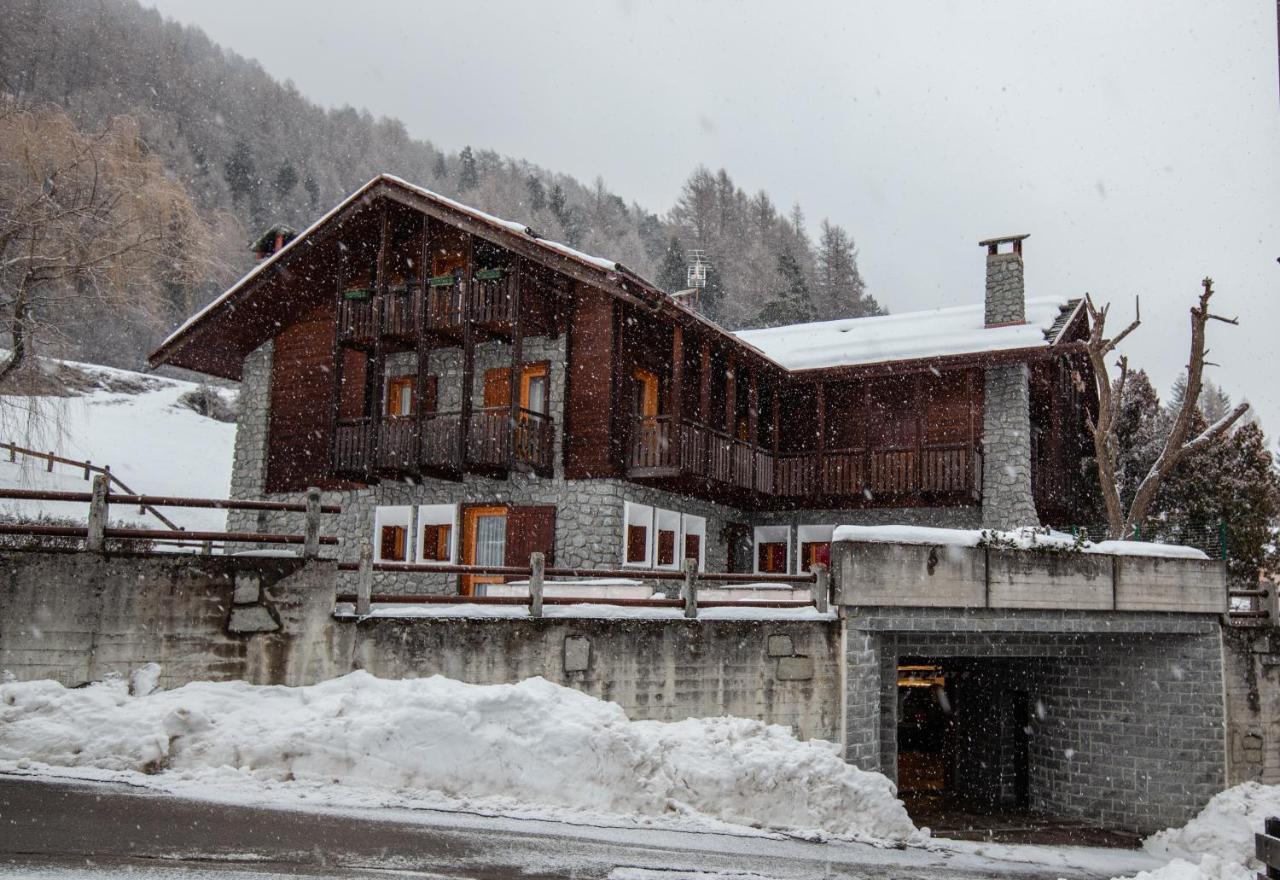 Chalet Bormio Terme エクステリア 写真